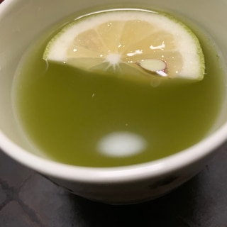 緑茶のレモンティー